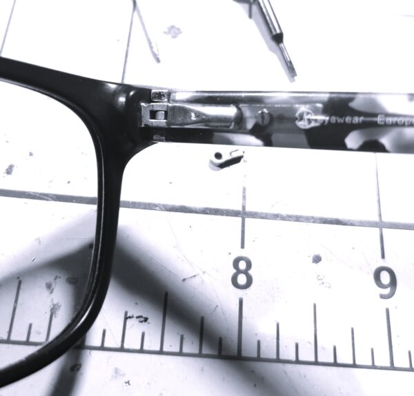 Glasses Hinge Repair Toolkit™ - Image 4