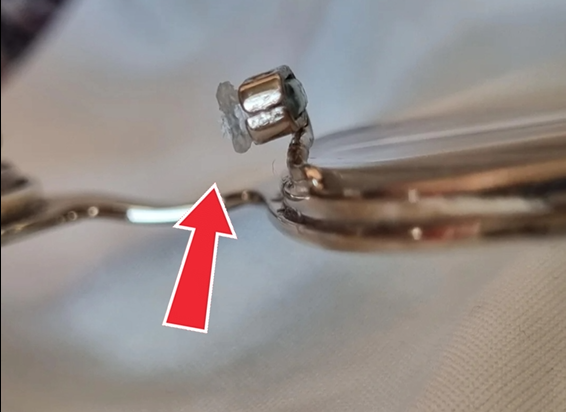How to replace a broken Nose Pads at home